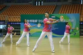 牛牛中的稳定打法（牛牛游戏的稳健策略）