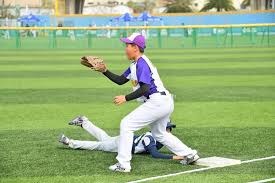 上合组织雪地足球赛 俄罗斯球队与印度球队会师决赛